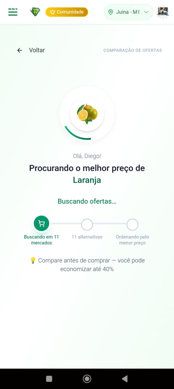 Cliente da cidade buscando o melhor preço de Laranja em 11 mercados